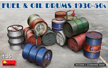 Fuel & oIL DRUMS 1930-50, escala 1/35