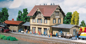 Estación Güglingen 16,5x7,8x3,5cm