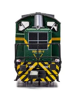 Locomotora diesel RENFE CLASE 303-035-0, época IV.
