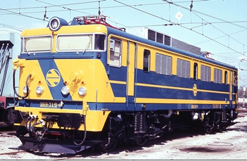 Locomotora eléctrica clase 269 RENFE decoración Milrayas, época IV. Di