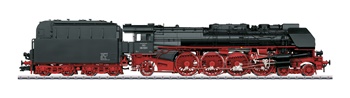 Locomotora de vapor clase 08 1001 DR, época III.