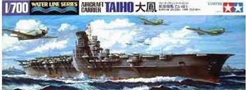 TAIHO Japanese aircraft carrier. Kit de plástico escala 1/700.