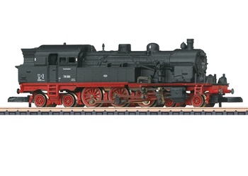 Locomotora de vapor clase 78 de la DB, época III.