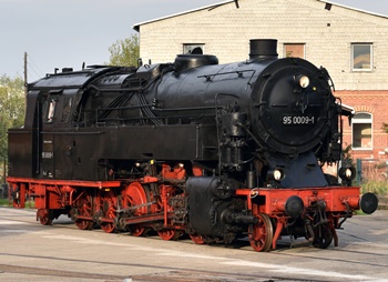 Locomotora de vapor BR95 0009-1 DR, época IV