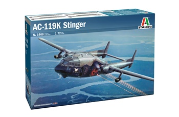 AC-119K Stinger. Kit de plástico escala 1/72.