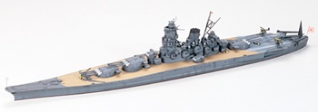 Japanese Battleship MUSASHI. Kit plástico escala 1/700.