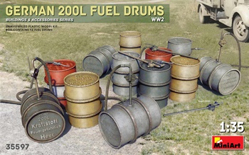 German 200l fuel drums WW2, escala 1/35.