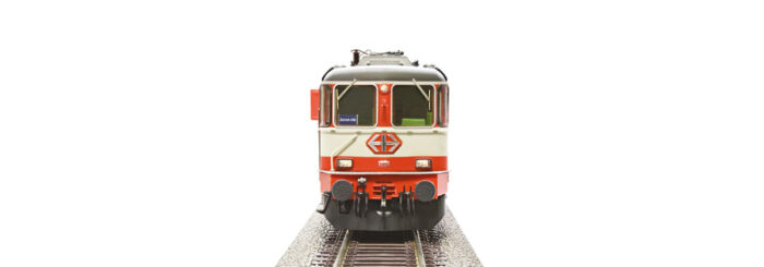 Locomotora eléctrica Re 4/4II 11108 Swiss Express SBB.