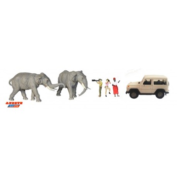 Safari fotográfico: Land Rover, personajes y elefantes.