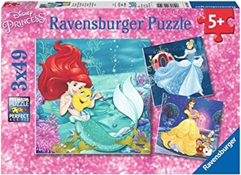 Las aventuras de las Princesas, 3 puzzles de 49 piezas.