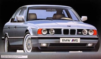 BMW M5 RS-34.