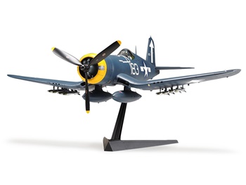 Vought F4U-1D Corsair. Kit escala 1/32.