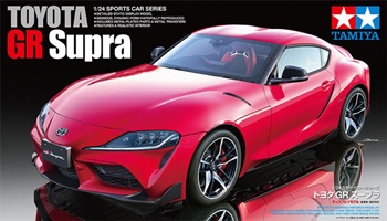 Toyota GR Supra. Kit de plástico escala 1/24.