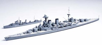 British battle cruiser HOOD, kit plástico escala 1/700.