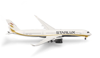 Airbus A350-900 STARLUX.