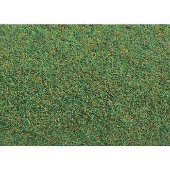 Tapete color verde. Medida: 1000 x 750mm.