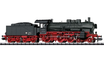 Locomotora de vapor 38 DR, época III.