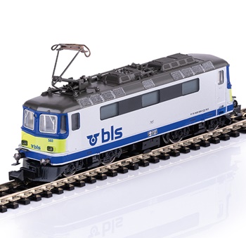 Locomotora eléctrica clase Re420 BLS.