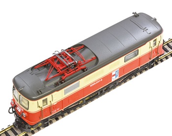 Locomotora eléctrica 1099.001-8 de la OBB, época V.