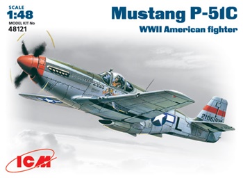 Mustang P-51C WWII American fighter, escala 1/48.