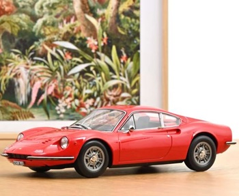 Ferrari Dino 246GT 1968 color rojo.