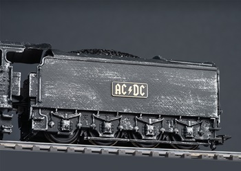 Locomotora de vapor Black Ice con una tierna, basada en el fondo del A
