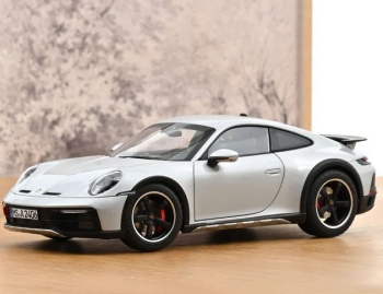 Porsche 911 Dakar 2023.