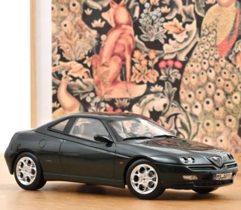 Alfa Romeo GTV 1999.
