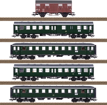 Set de tren de coches de pasajeros y furgón de la DB, época III.