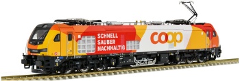 Locomotora multisistema híbrida Stadler Euro 9000 2019 318 de Railcare