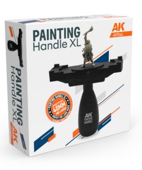 Soporte de mano para pintar miniaturas.