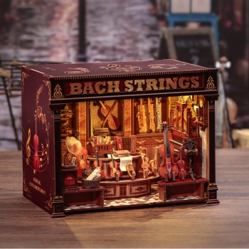 Miniature House: BACH STRINGS.