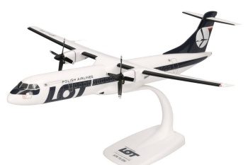 LOT Polish Airlines, escala 1/100.