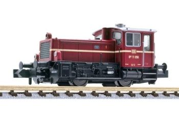 Locomotora diesel typ Kof 11 056 DB, época III.