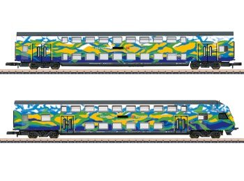 Set de dos coches intermedios en el extenso y fino Touristik Paint Sch