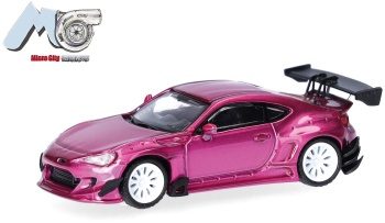 Toyota GT86 color rosa.
