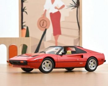 Ferrari 308 GTS 1982 color rojo.