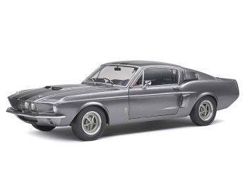 Shelby GT500.