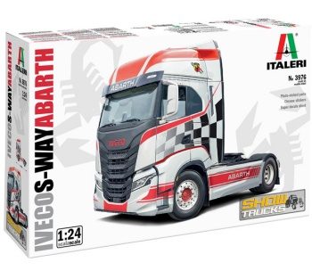 Iveco S-Way Abarth. Kit plástico escala 1/24.