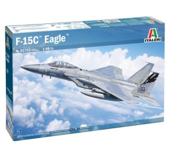 F-15C Eagle. Kit de plástico escala 1/48.