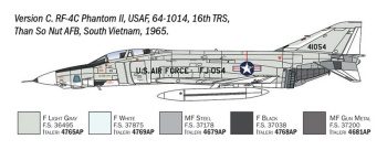 RF-4 C/E Phantom II. Kit plástico escala 1/72.