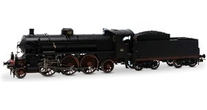 Locomotora de vapor 680 086 FS, época III.
