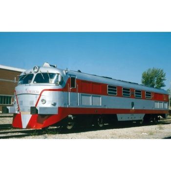Locomotora diésel RENFE 352-007 Virgen de la Almudena, color rojo-plat