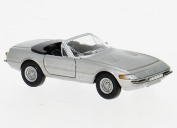 Ferrari365 GTS/4 Daytona Spider color plata.
