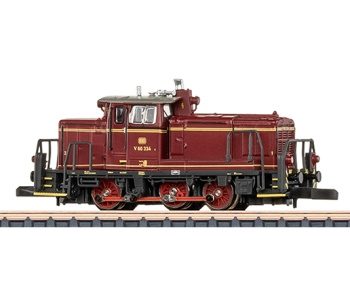 Locomotora diesel clase V60 DB, época III.