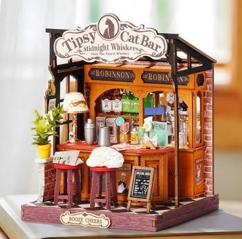 Miniature House: Tipsy Cat bar.