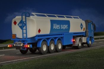 MB Actros 2 ejes con remolque decoración ARAL.